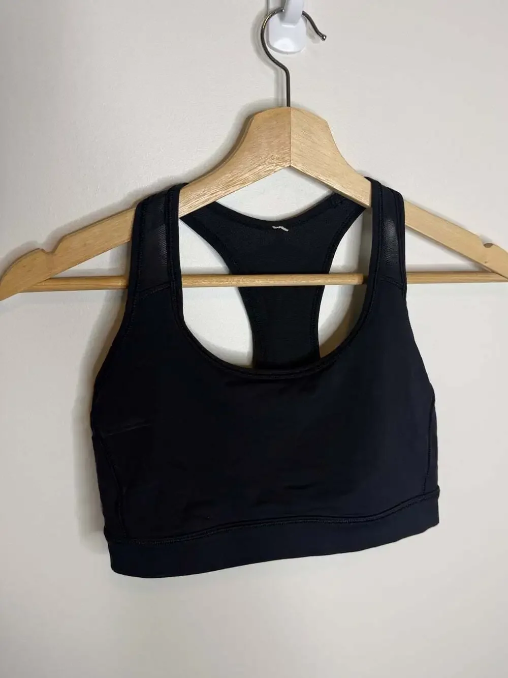 Lululemon Making Moves Bra black size 6